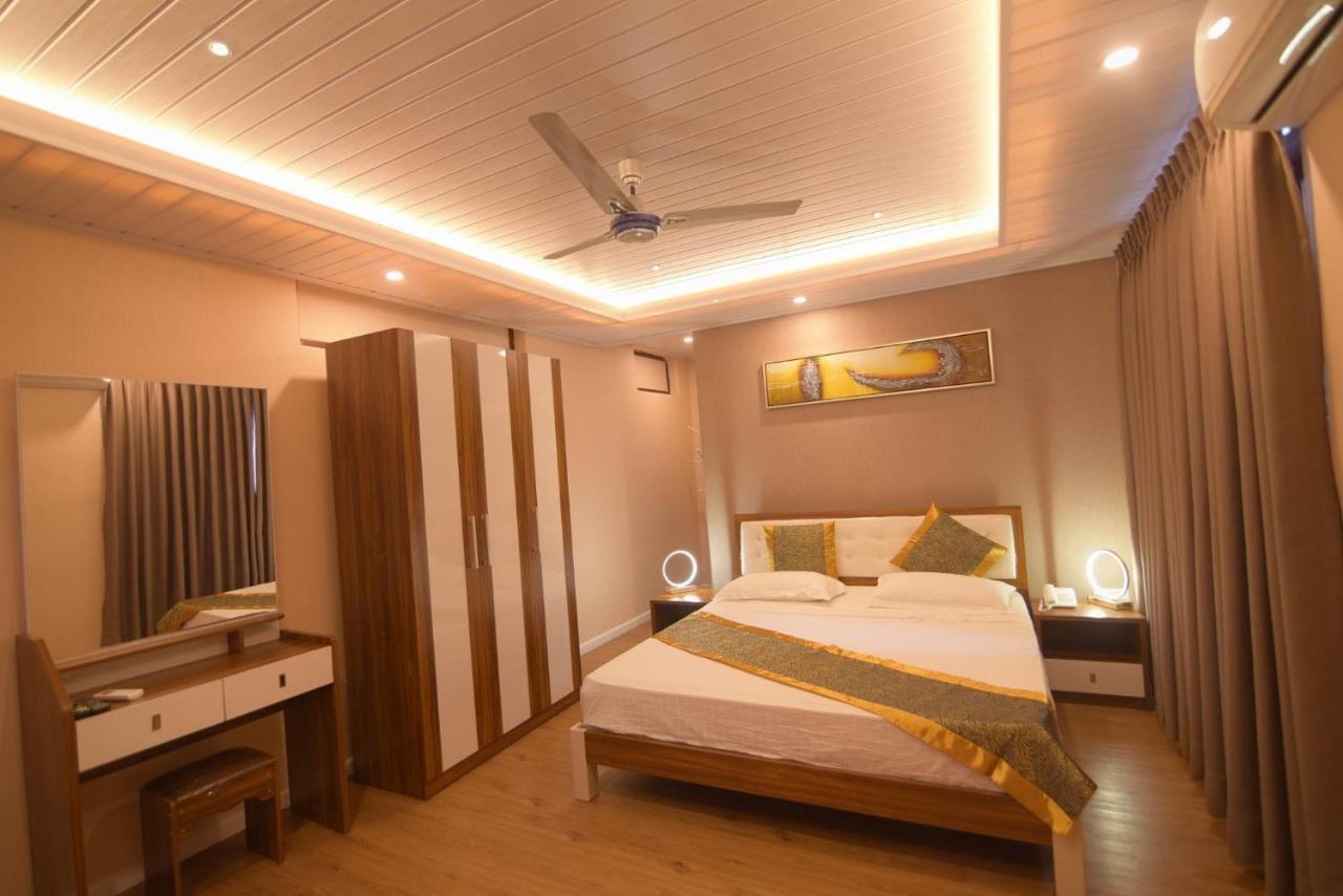 Hotel Blue Sky Kurunegala Eksteriør billede